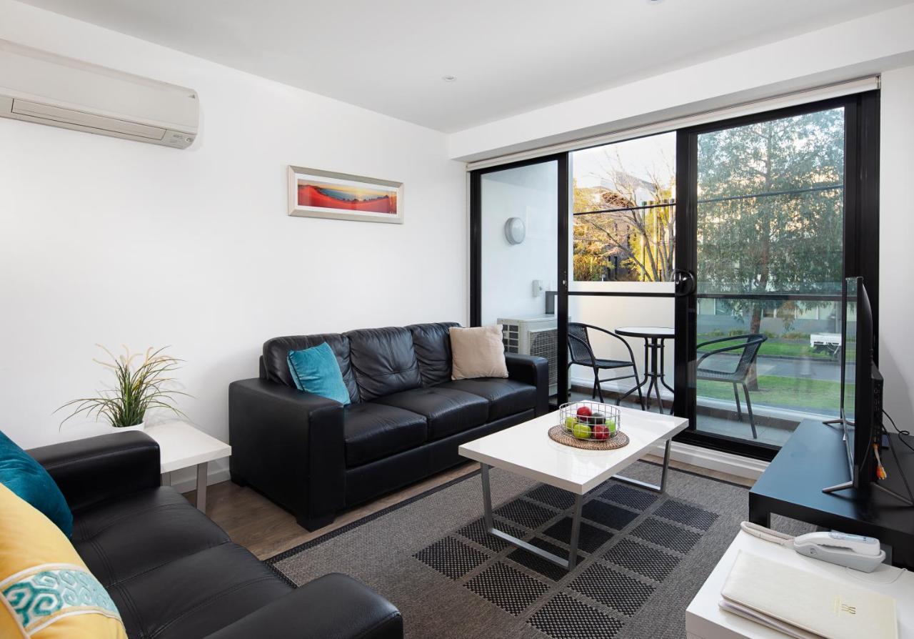 Two Bedroom Apartment Balcony,1011476056:JPEG